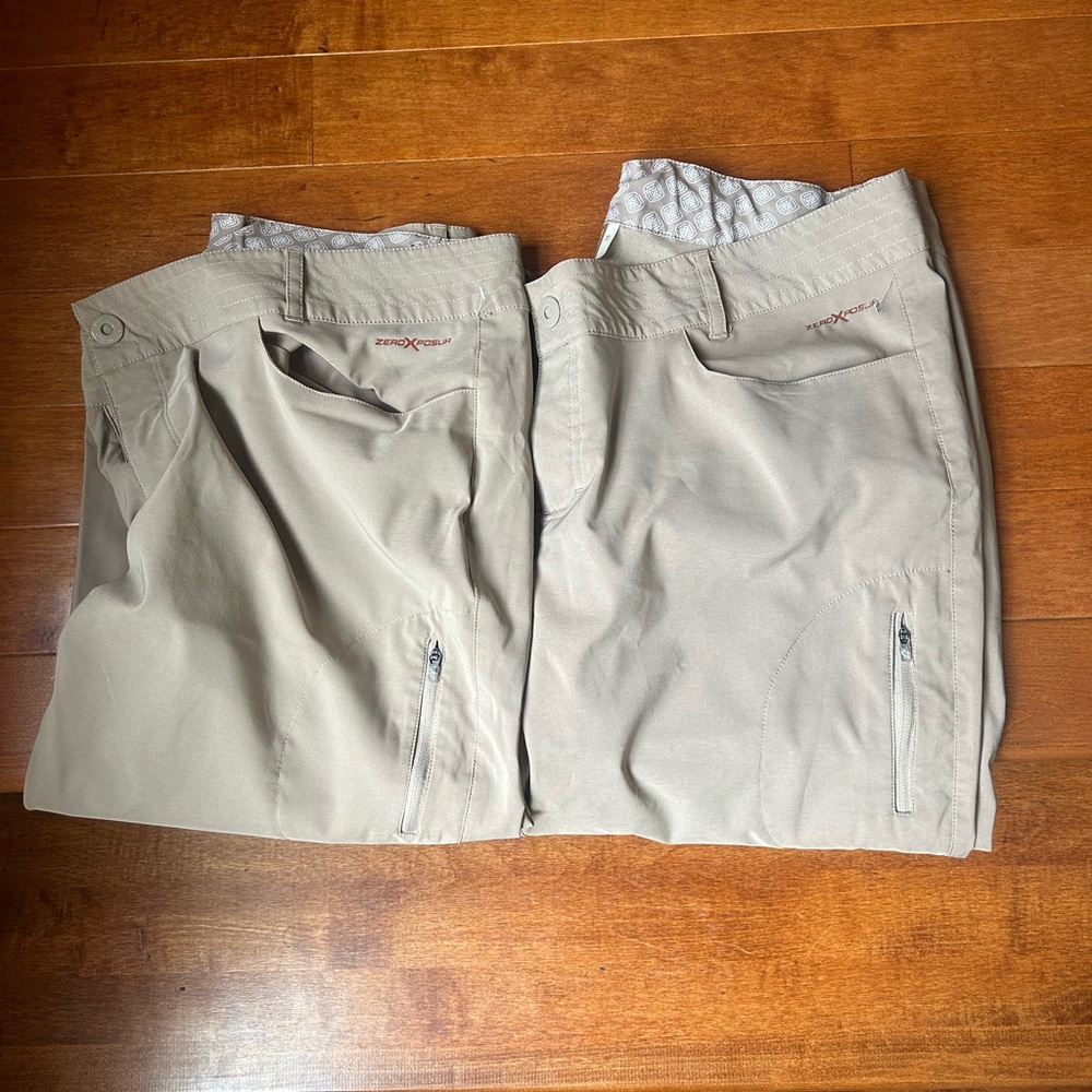 Pair Of Women's ZeroXposur Outdoor Khaki Capri Pants Size 16
